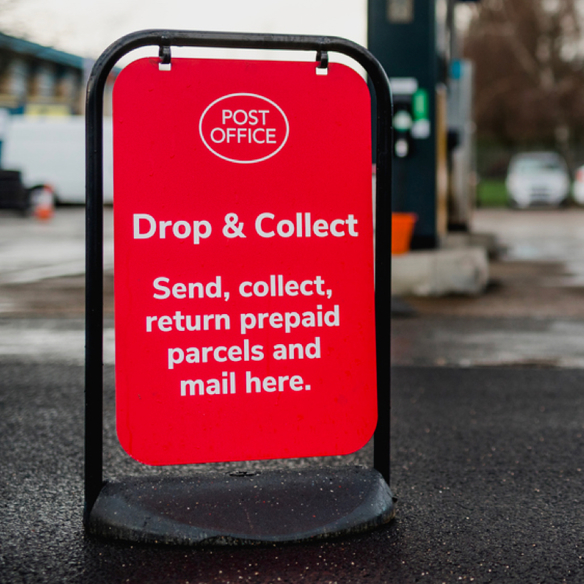 Drop & Collect pavement sign